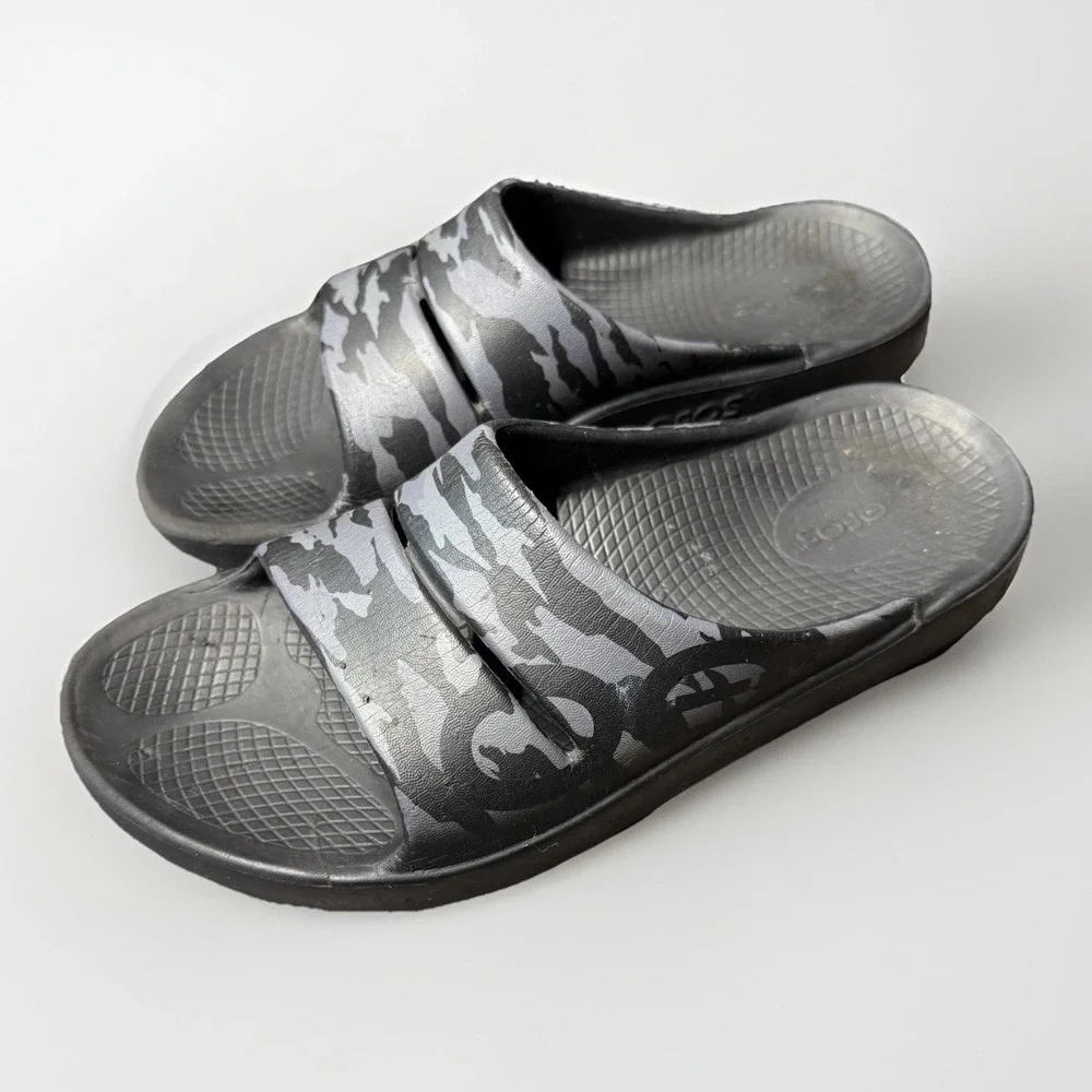 Oofos Ooahh Slide Sandals Men's 6 Black Camo Recovery Comfort Women's 8 EUR 39